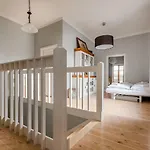 Semesterbostad Idyllisches Haus Mitten In