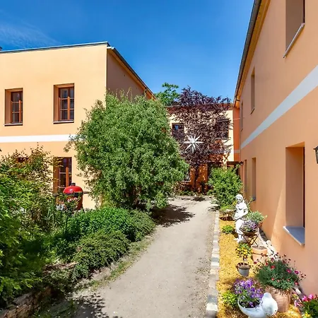 Idyllisches Haus Mitten In * Berlin