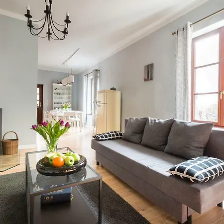 Ferienhaus Idyllisches Haus Mitten In